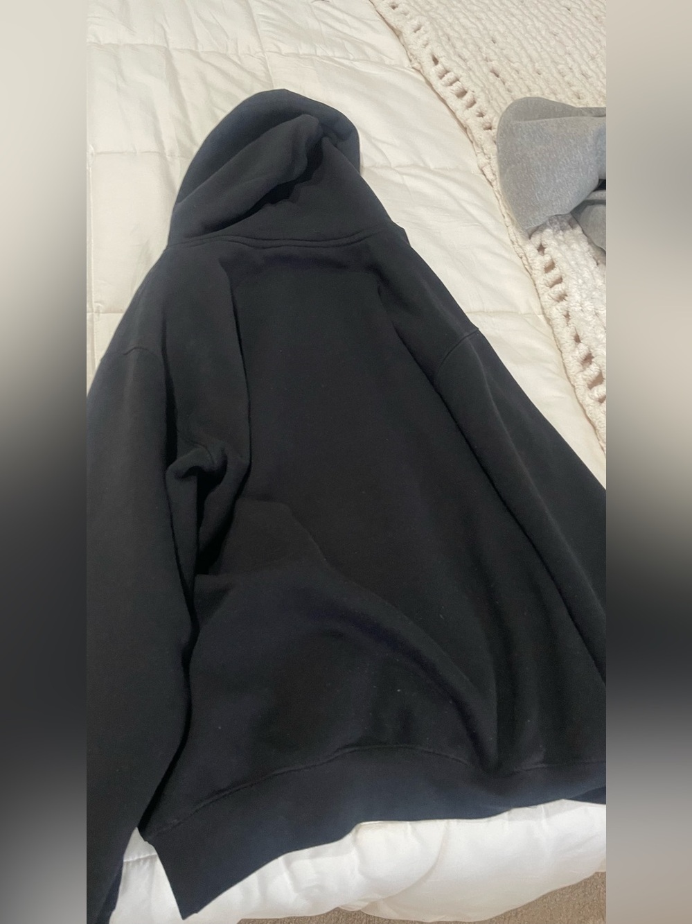 Classic Black Men's Hoodie Sweatshirt - Picture 3 of 3